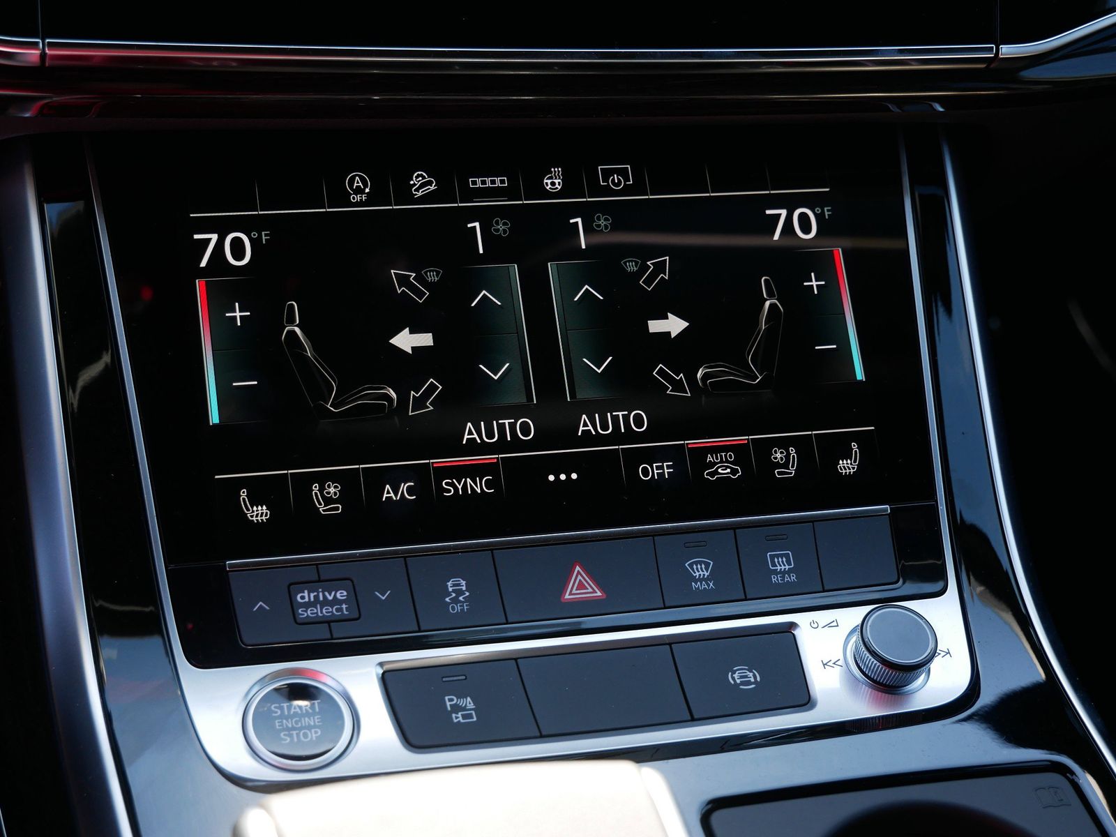 Thumbnail: 2026 Audi Q7 - 19
