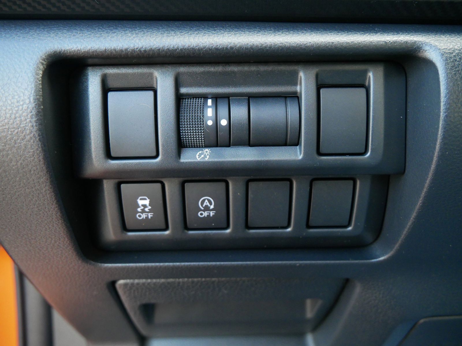 Thumbnail: 2020 Subaru Crosstrek - 25