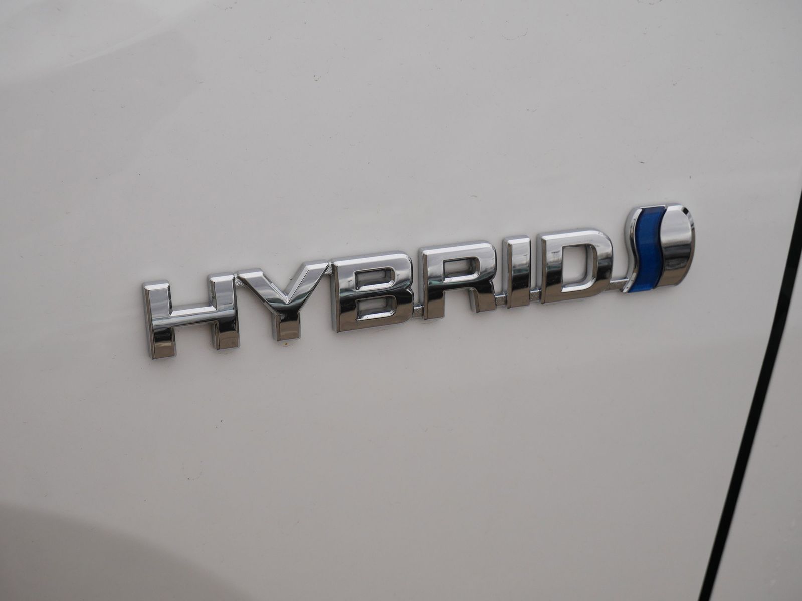 Thumbnail: 2019 Toyota RAV4 - 9