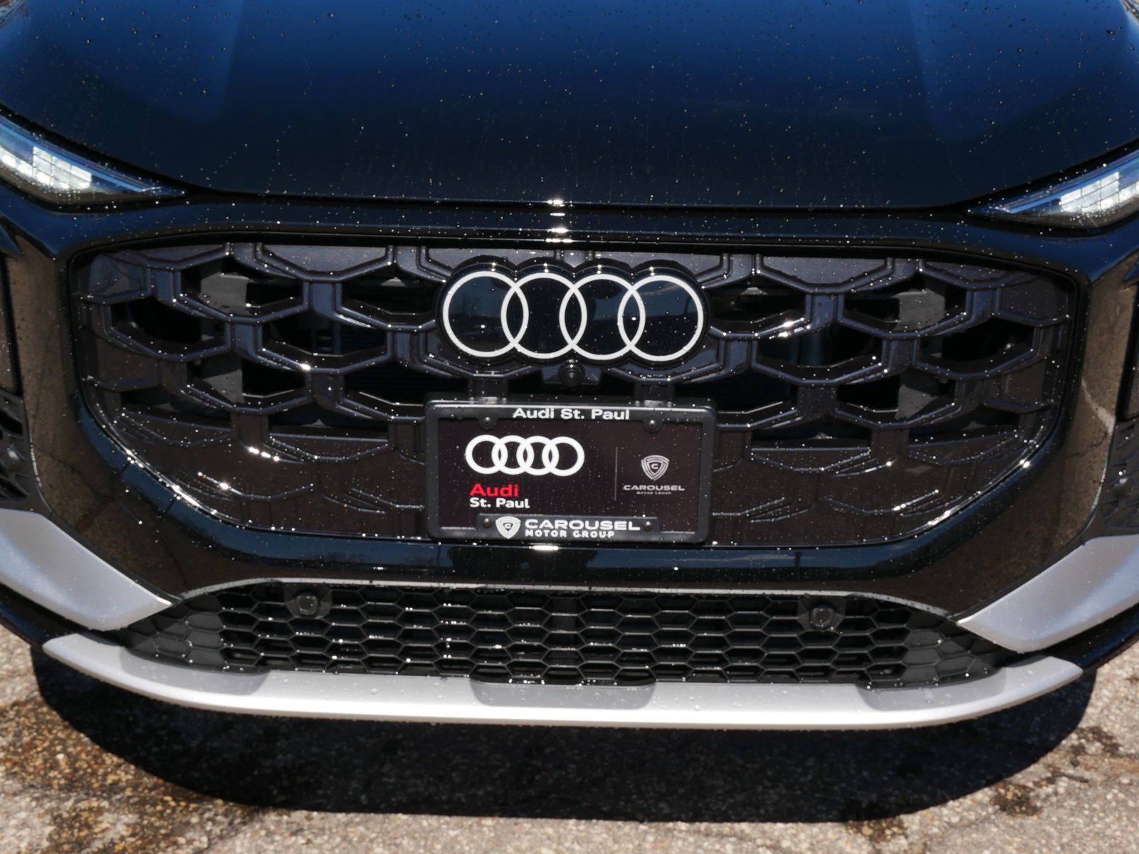 Thumbnail: 2026 Audi Q3 - 8