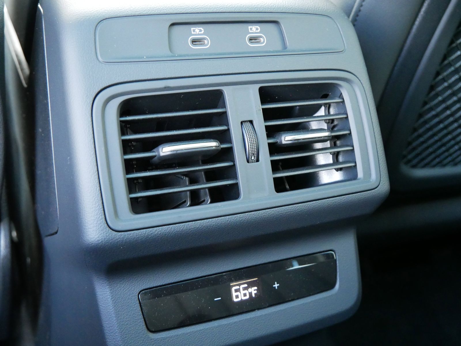 Thumbnail: 2025 Audi Q5 - 13