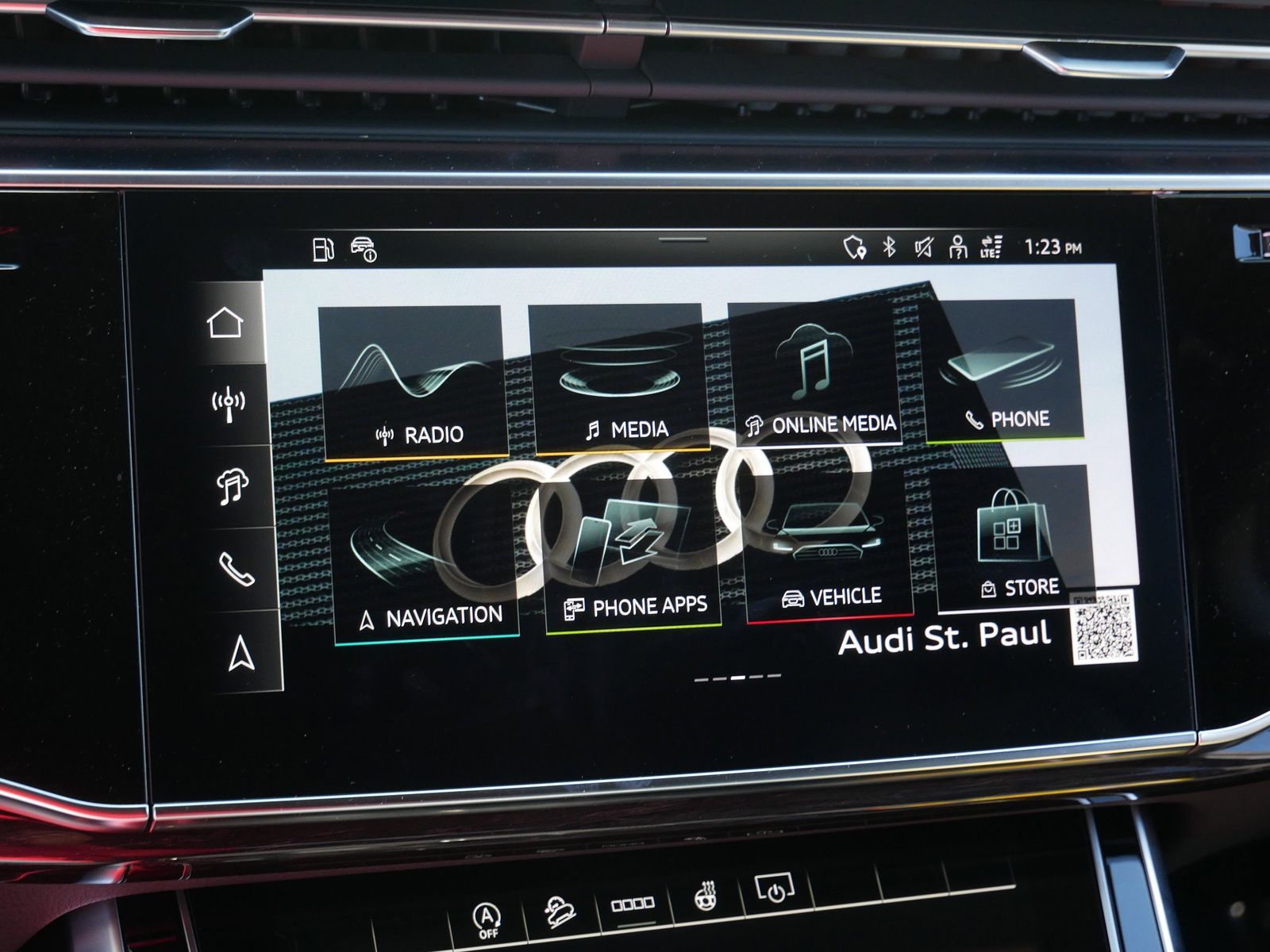 Thumbnail: 2026 Audi Q7 - 21