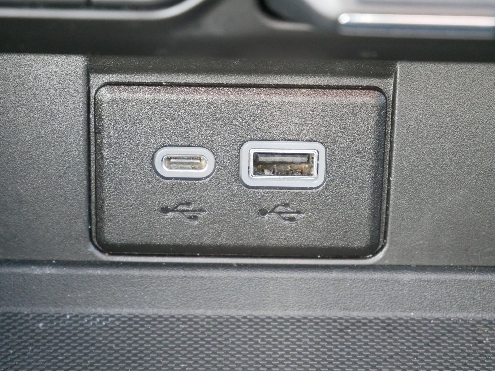 Thumbnail: 2022 GMC Yukon - 26