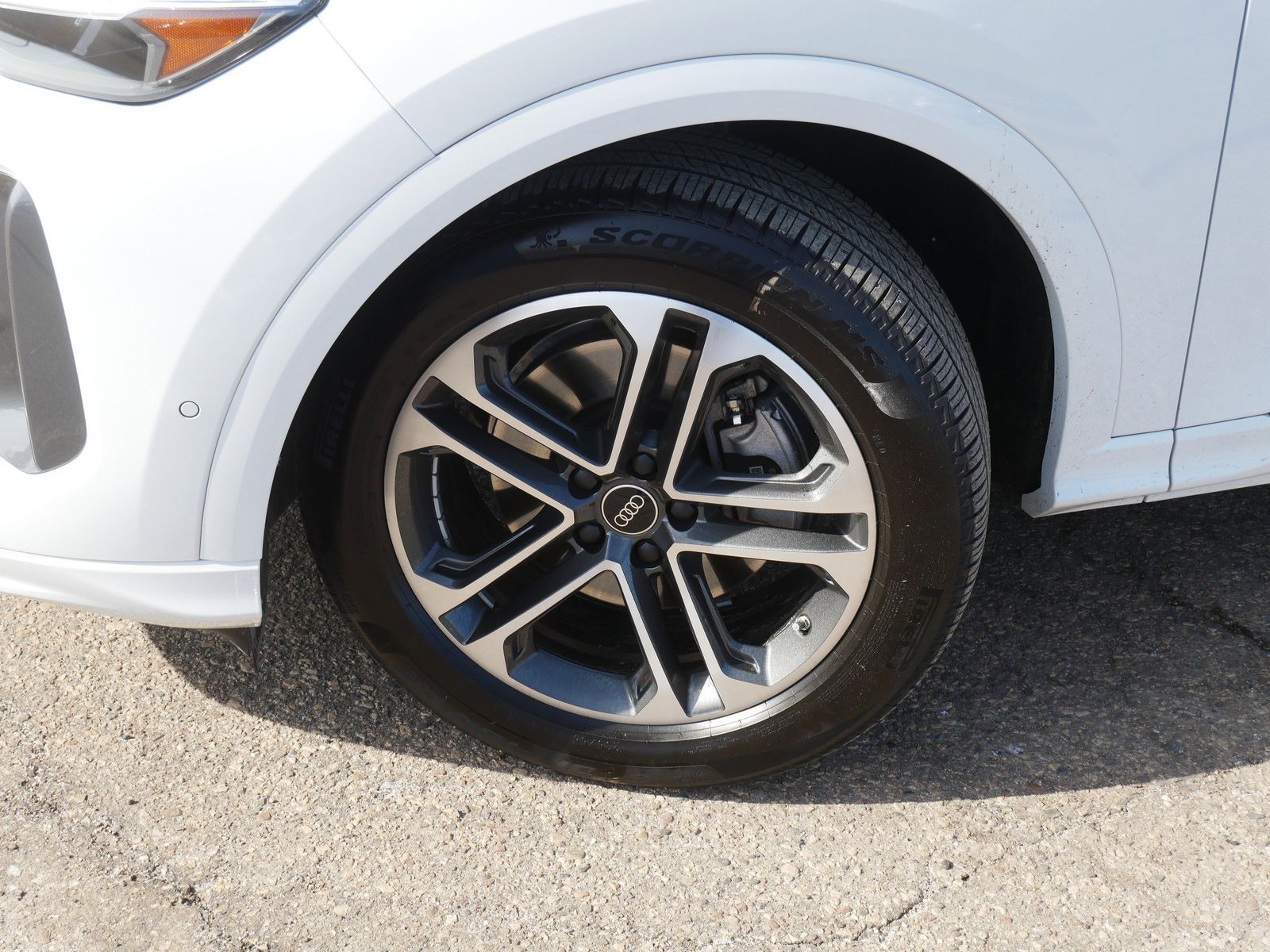 Thumbnail: 2025 Audi Q5 - 7