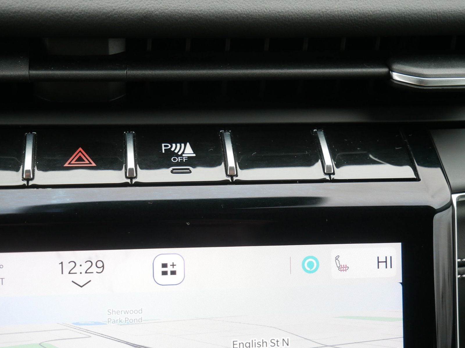 Thumbnail: 2022 Jeep Grand Cherokee - 19