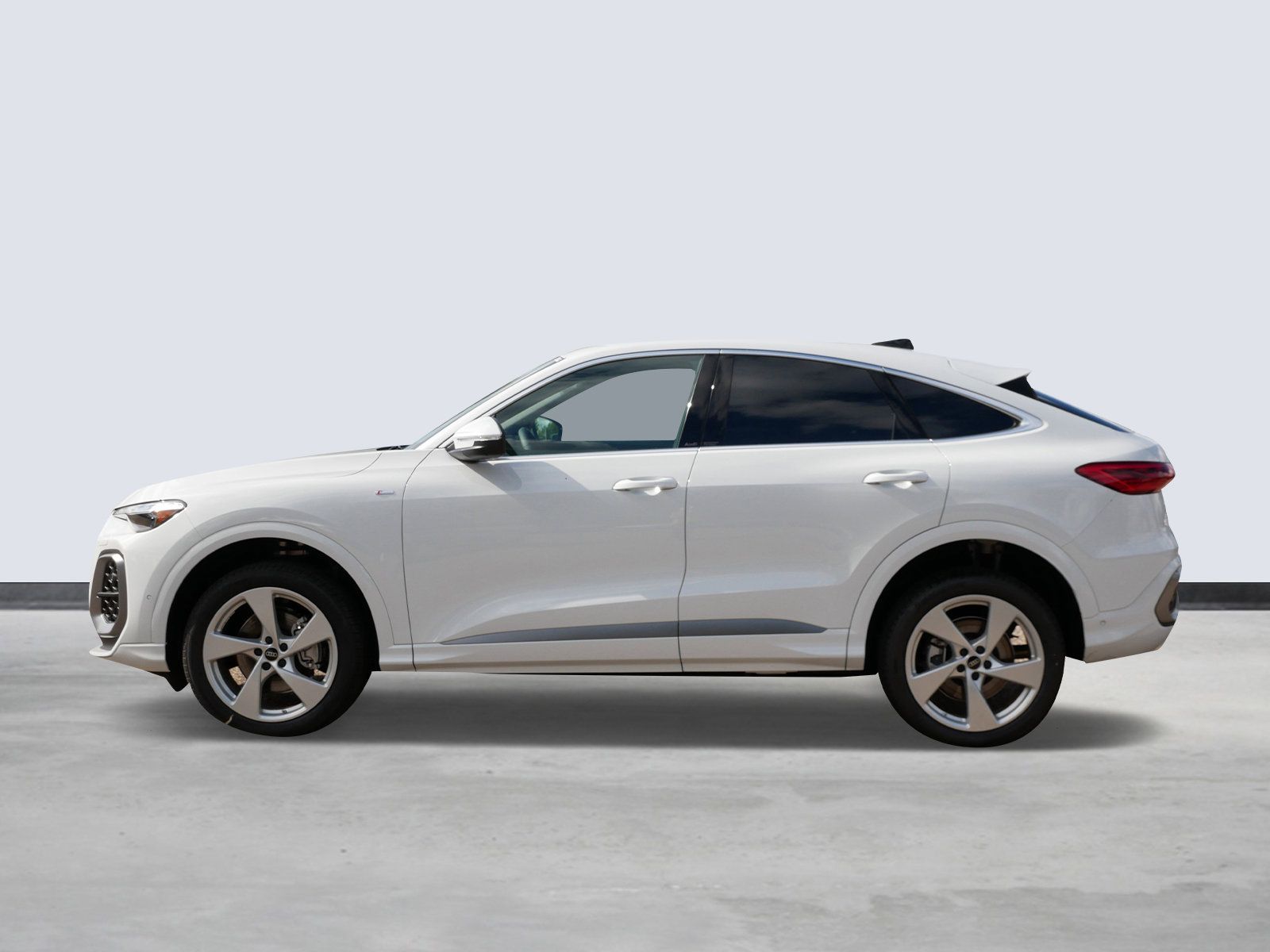 Thumbnail: 2025 Audi Q5 - 2