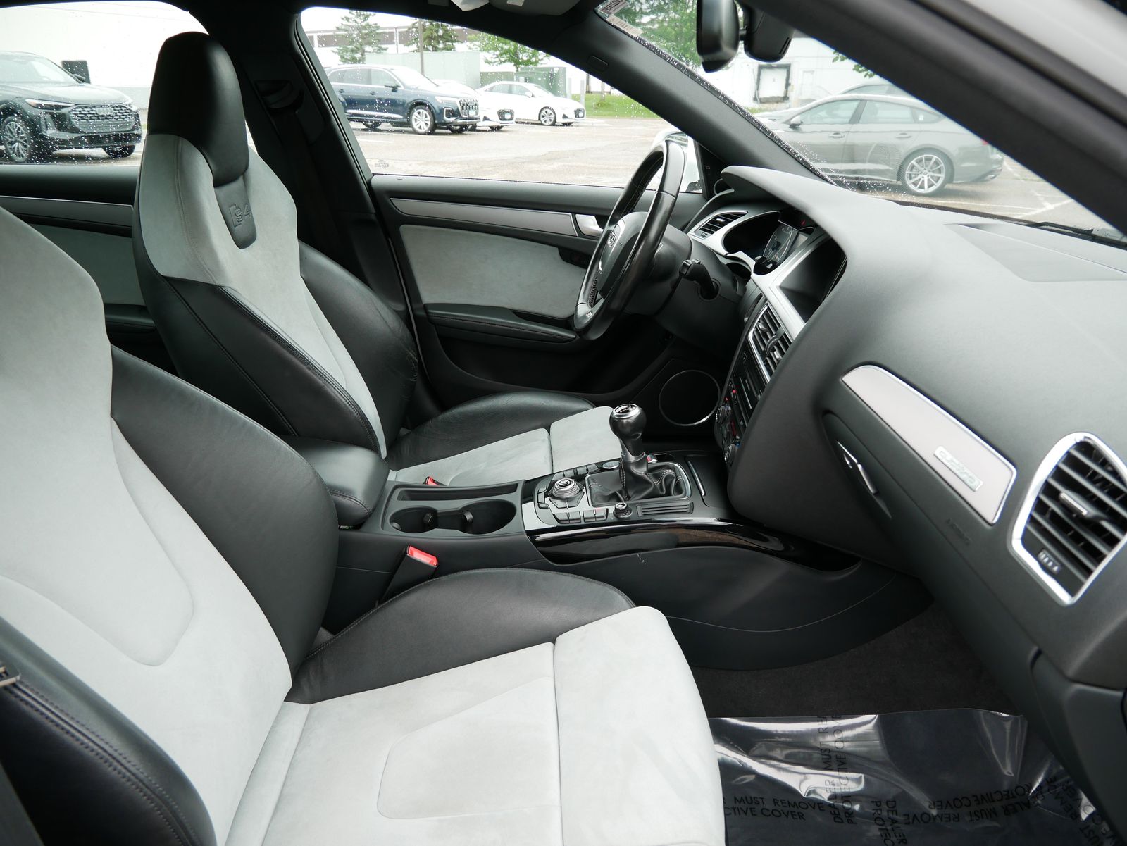Thumbnail: 2012 Audi S4 - 12