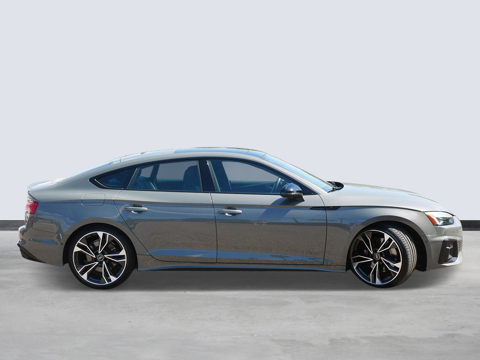 Thumbnail: 2023 Audi S5 - 4