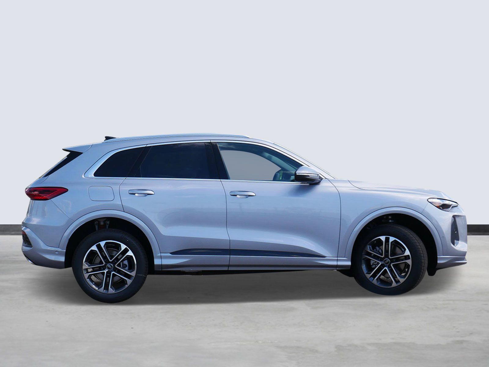 Thumbnail: 2026 Audi Q5 - 6