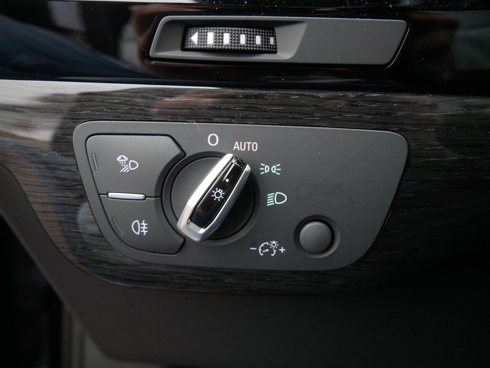 Thumbnail: 2018 Audi Q7 - 22