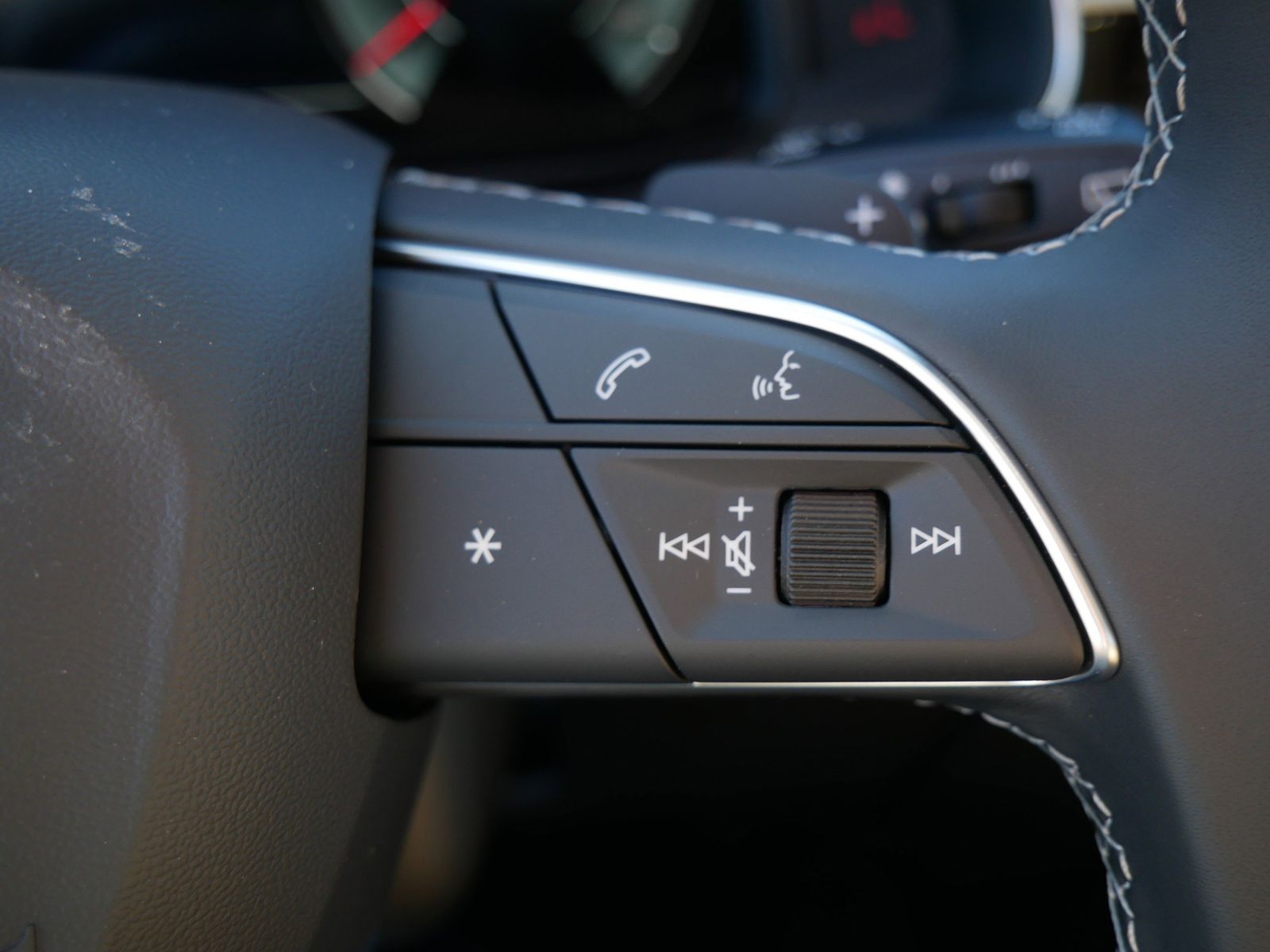 Thumbnail: 2026 Audi Q7 - 25