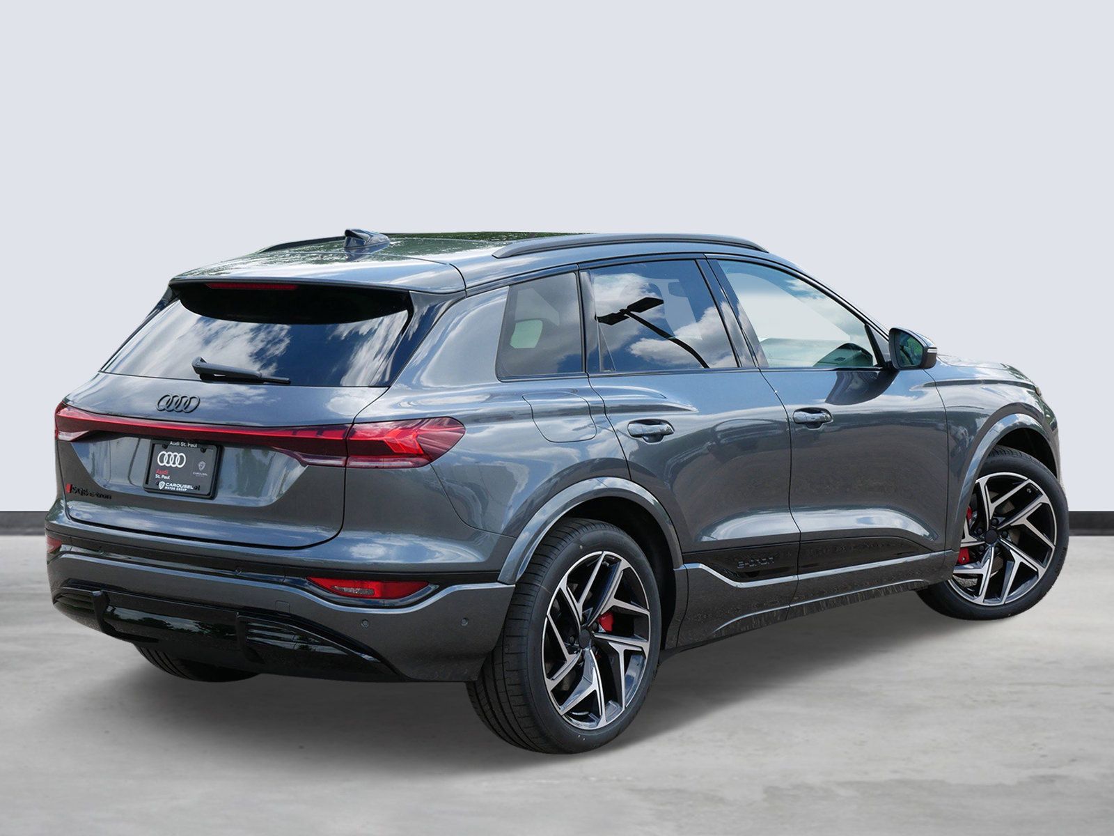 Thumbnail: 2027 Audi SQ6 e-tron - 4