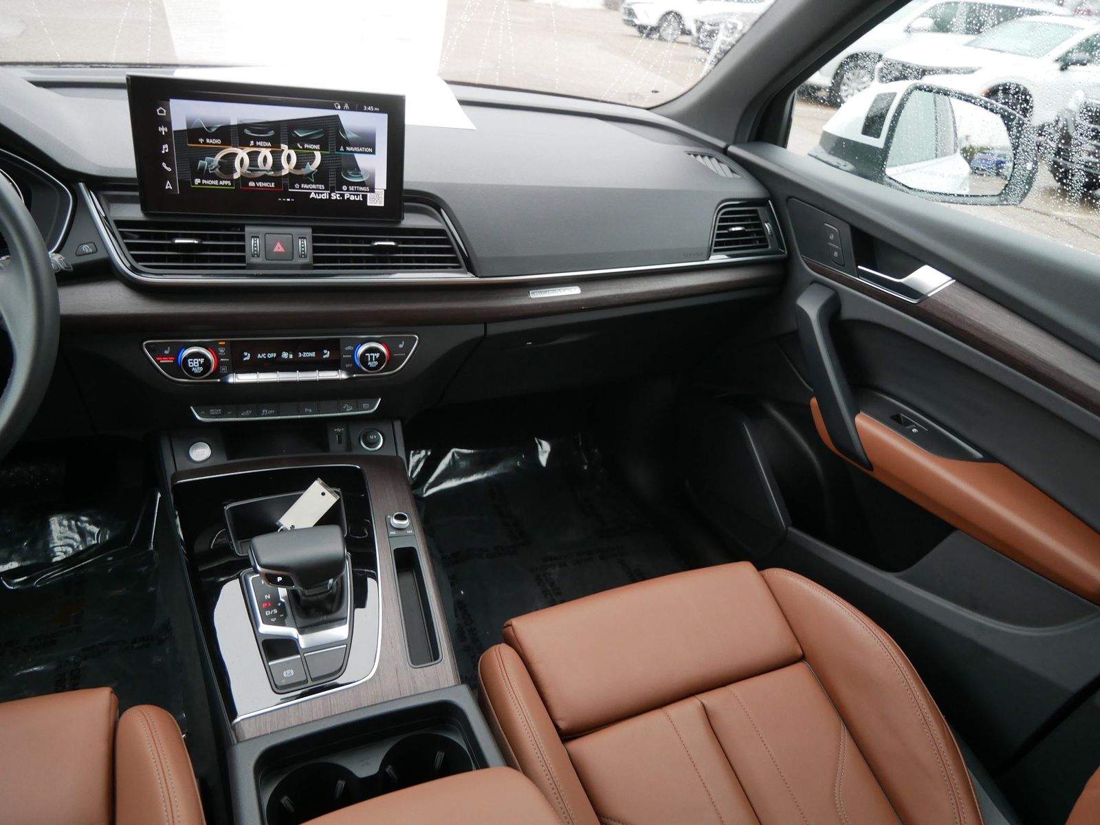 Thumbnail: 2025 Audi Q5 - 14