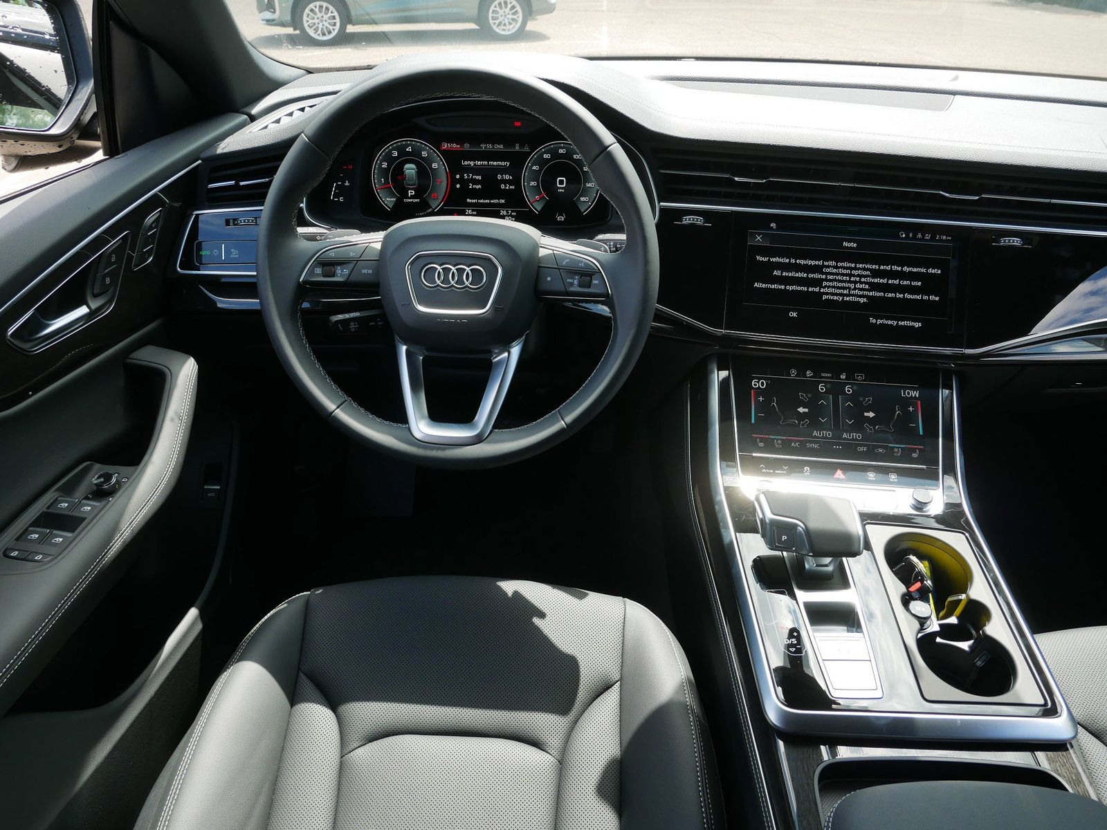Thumbnail: 2026 Audi Q8 - 11