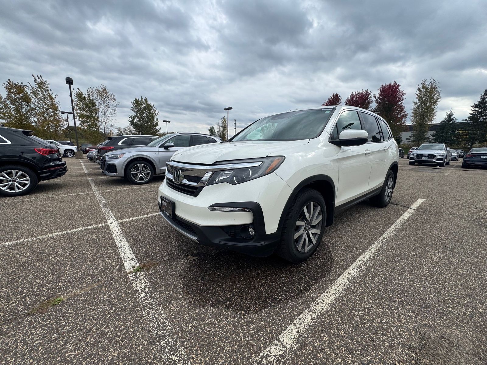 Thumbnail: 2019 Honda Pilot - 2