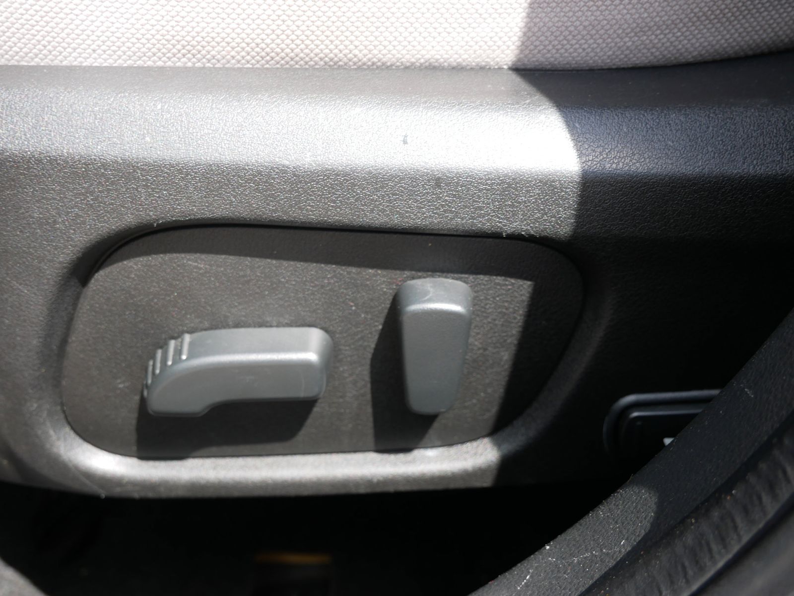 Thumbnail: 2017 Subaru Forester - 12