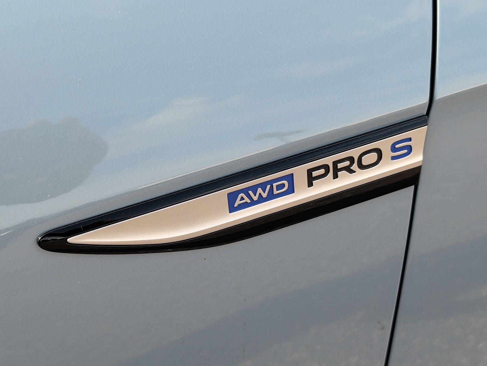 Thumbnail: 2025 Volkswagen ID.4 - 9