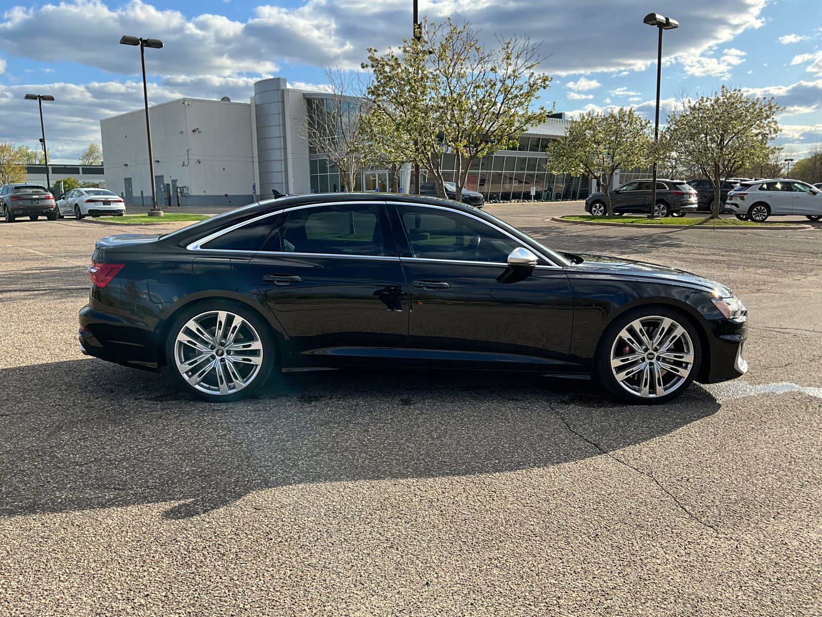 Thumbnail: 2022 Audi S6 - 5