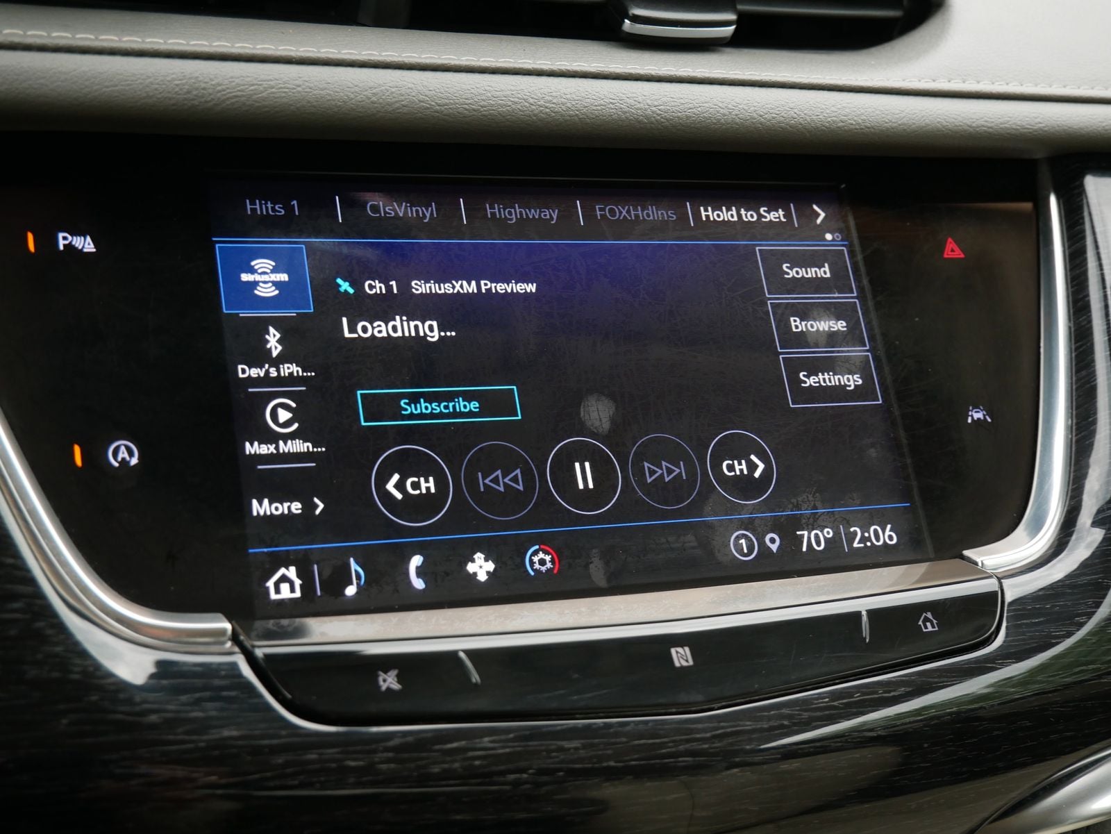 Thumbnail: 2021 Cadillac XT6 - 19