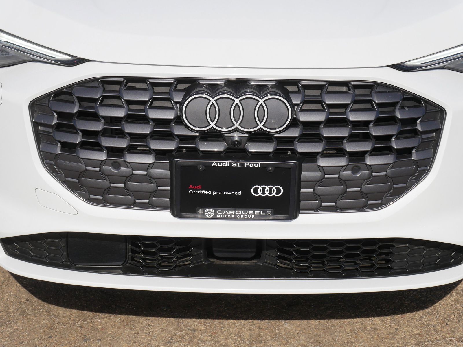 Thumbnail: 2025 Audi Q5 - 8