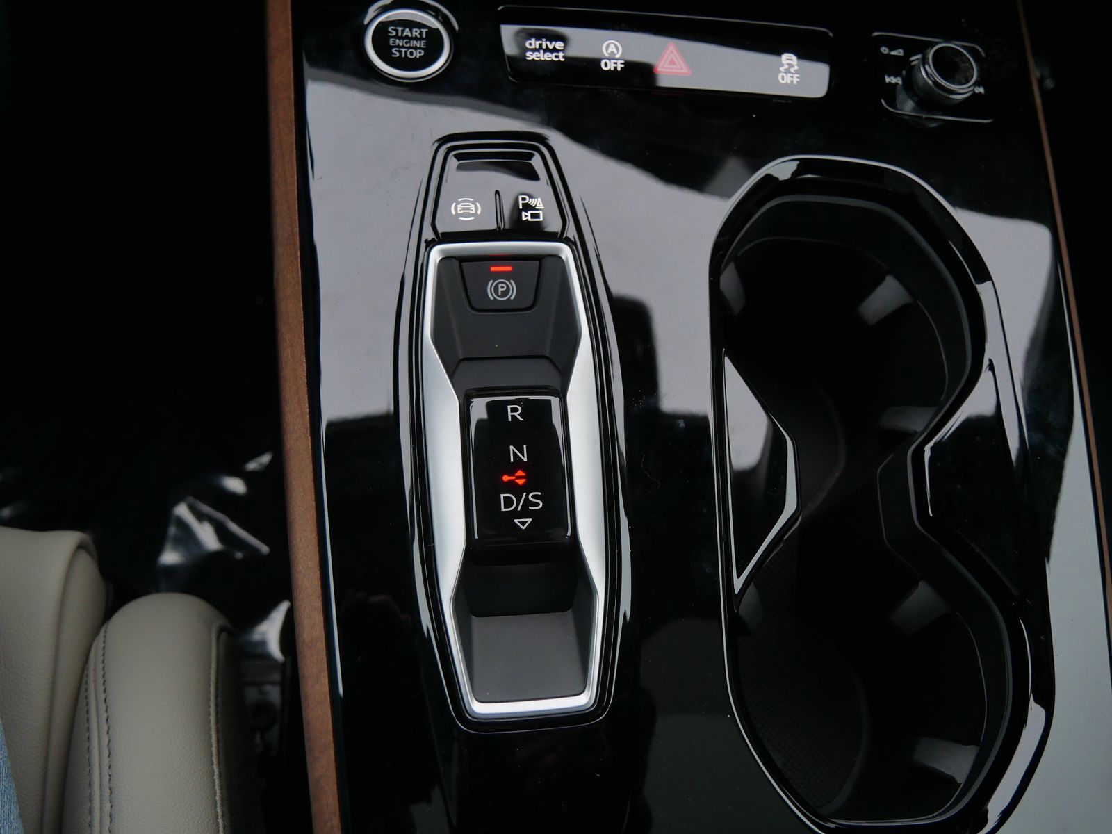 Thumbnail: 2025 Audi A5 - 23