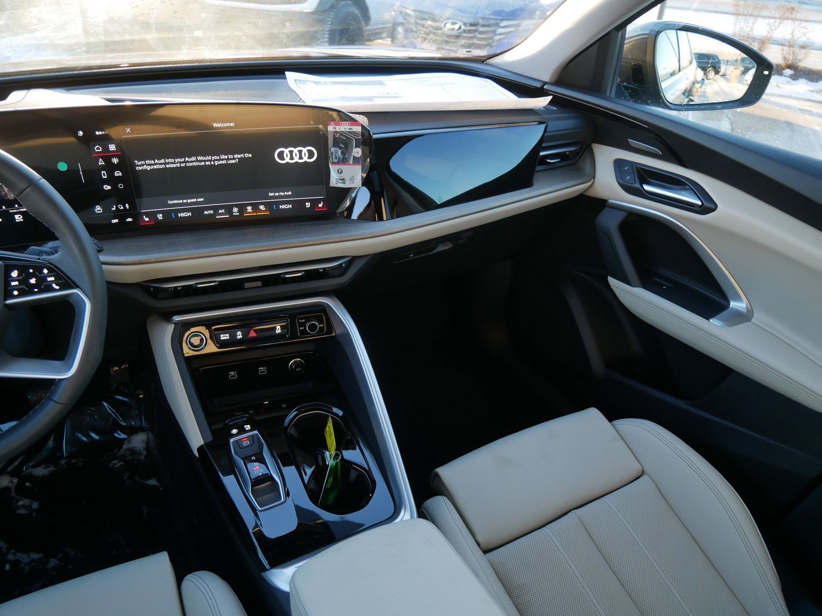 Thumbnail: 2025 Audi Q5 - 13