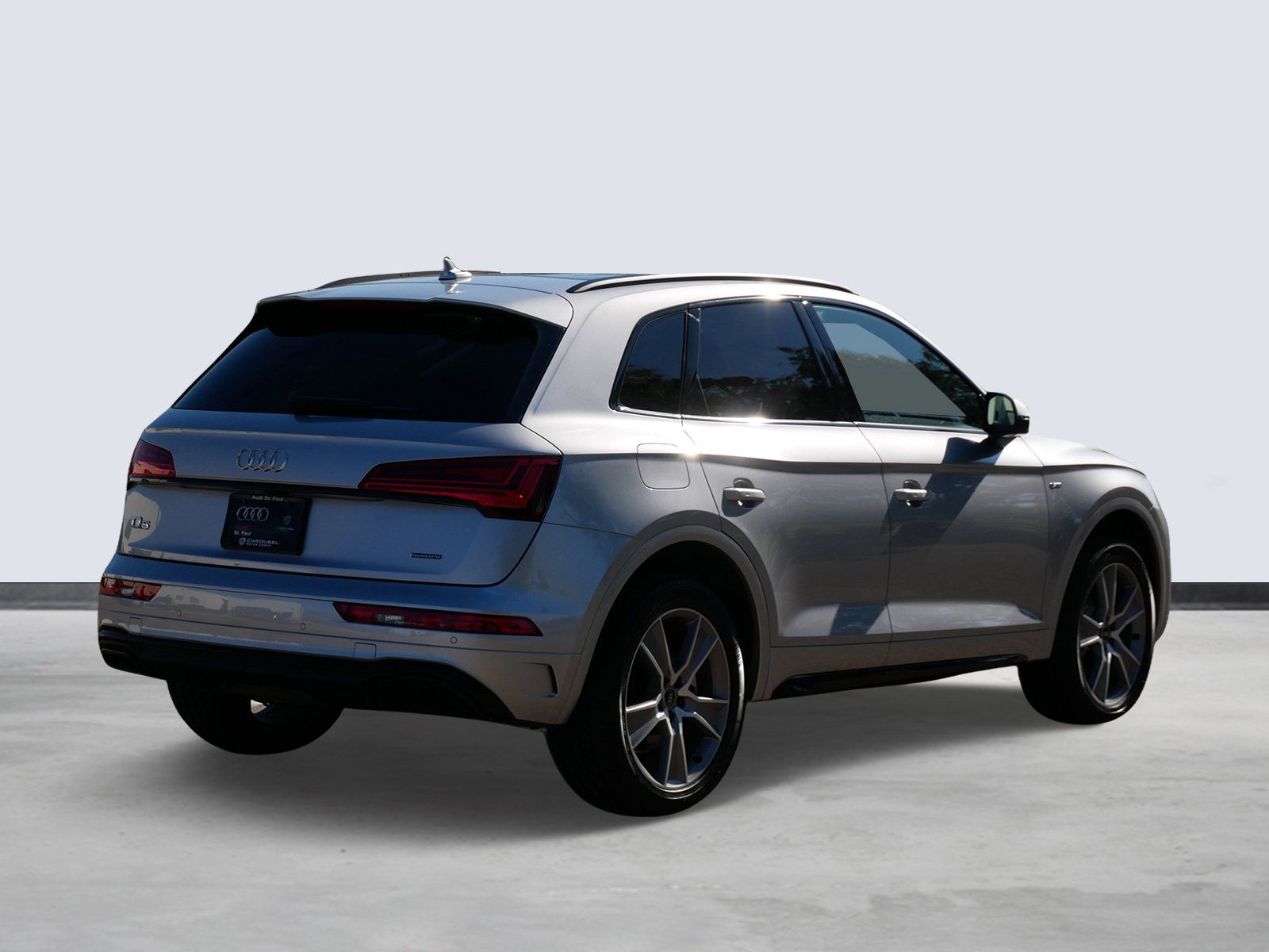 Thumbnail: 2025 Audi Q5 - 4