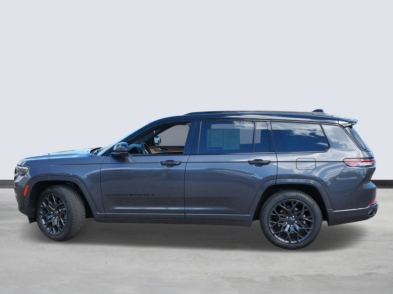 Thumbnail: 2024 Jeep Grand Cherokee L - 2