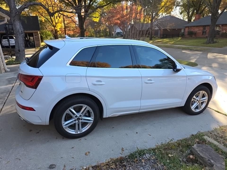 Thumbnail: 2025 Audi Q5 - 6