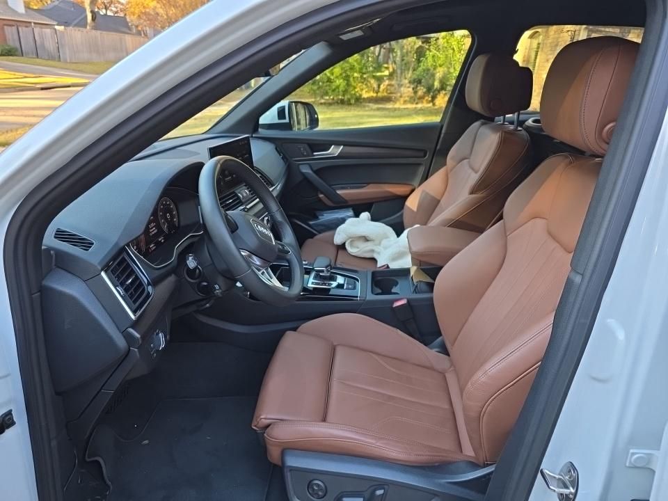 Thumbnail: 2025 Audi Q5 - 3