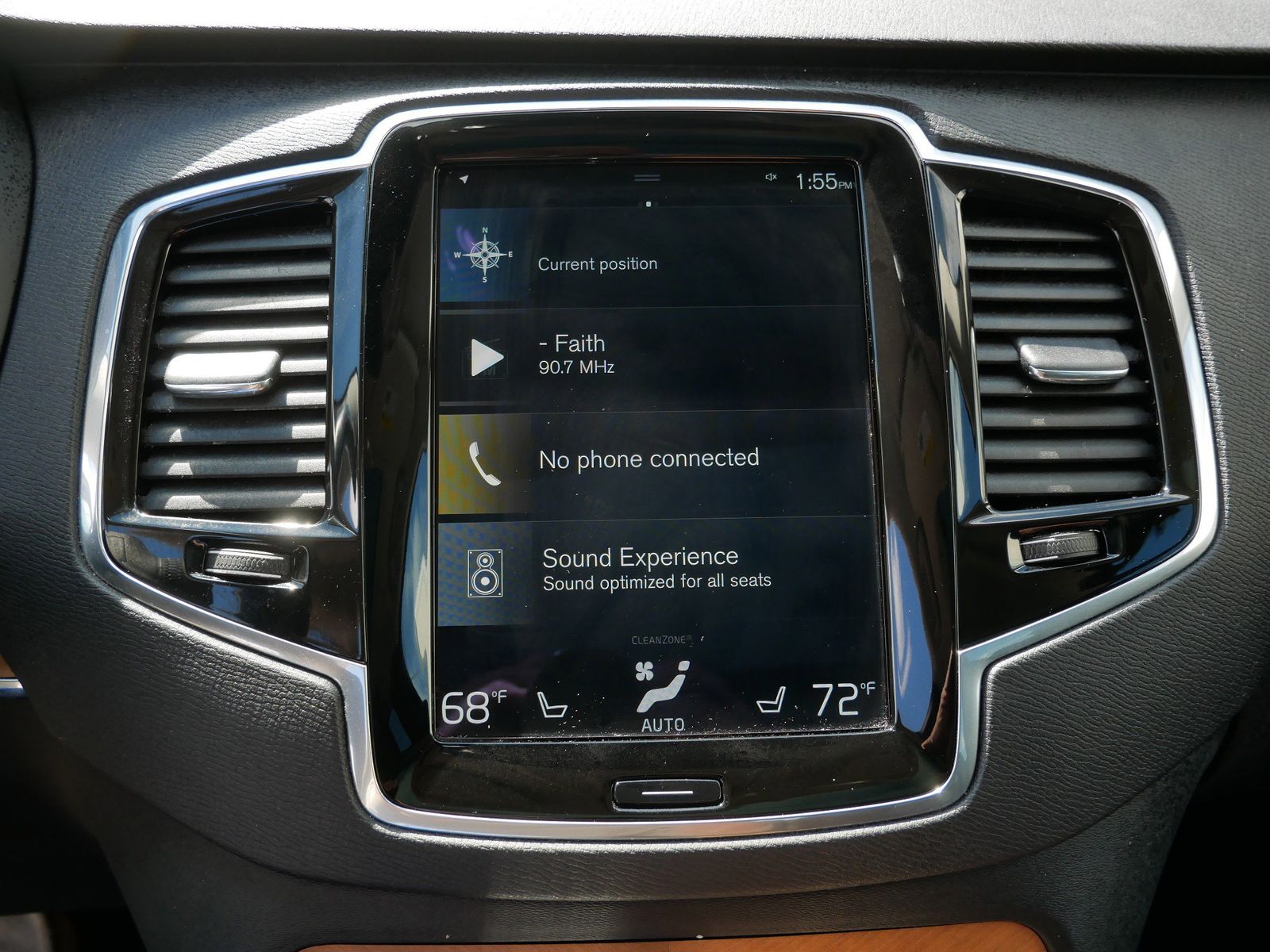 Thumbnail: 2021 Volvo XC90 - 14