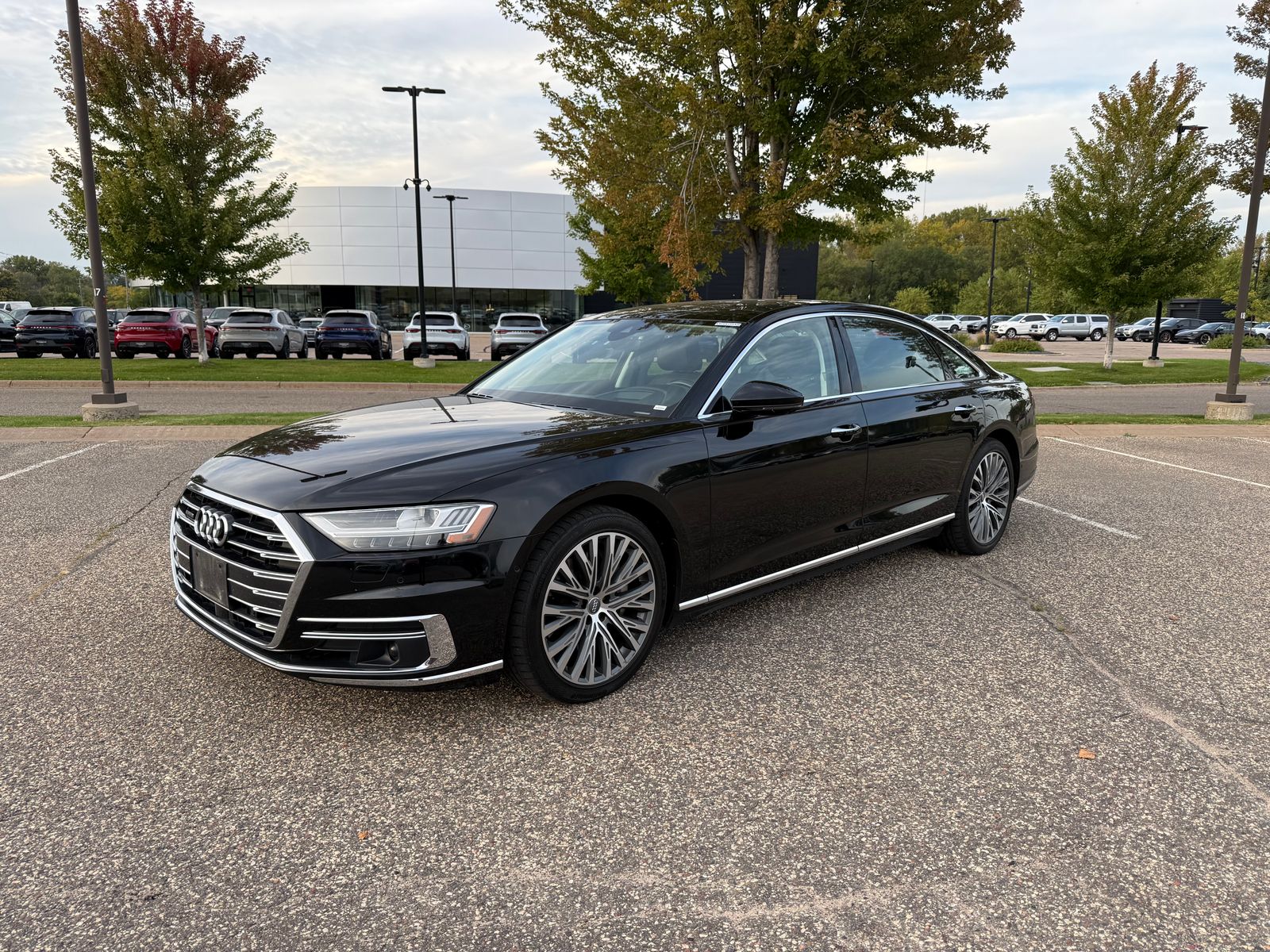 Thumbnail: 2019 Audi A8 - 1