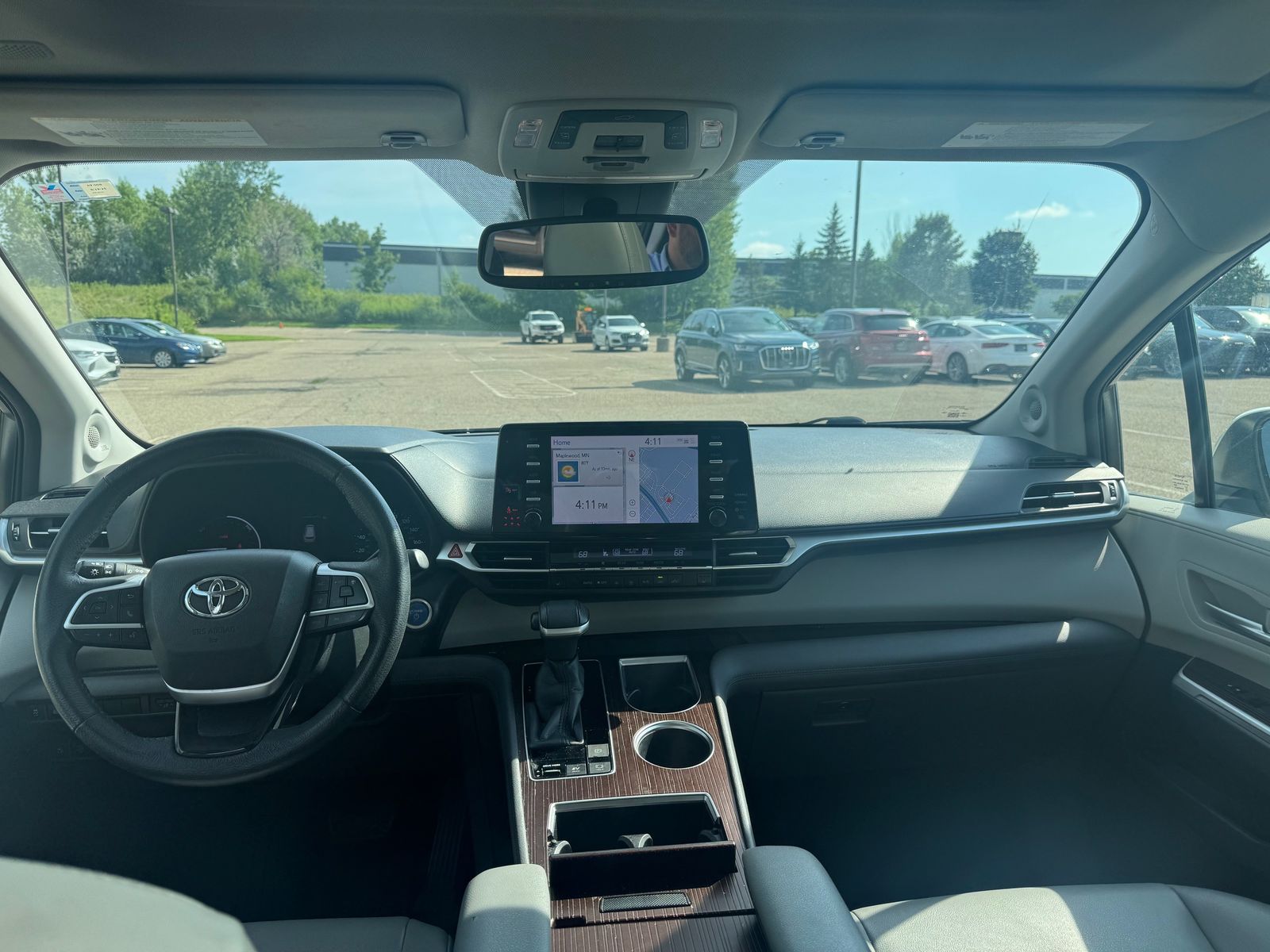 Thumbnail: 2021 Toyota Sienna - 6