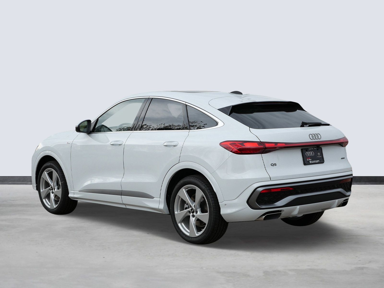 Thumbnail: 2025 Audi Q5 - 3