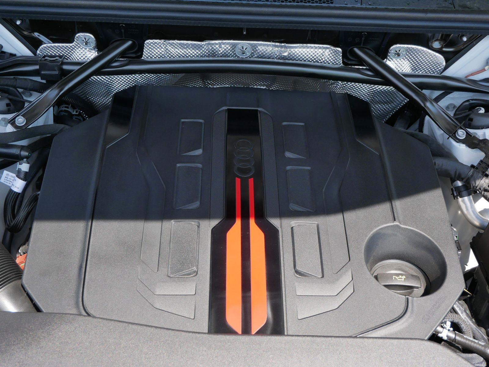 Thumbnail: 2026 Audi SQ5 - 31