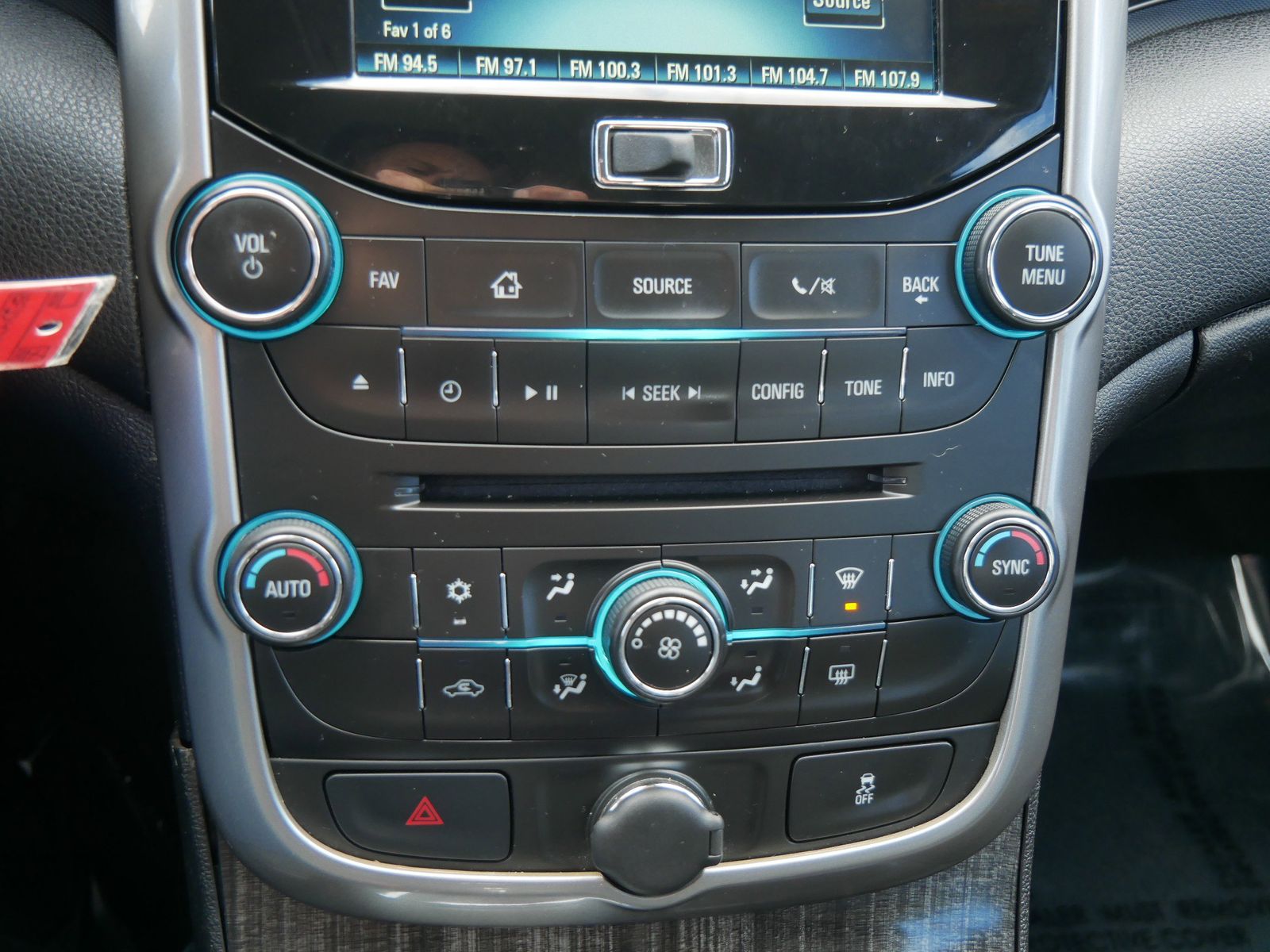 Thumbnail: 2014 Chevrolet Malibu - 19