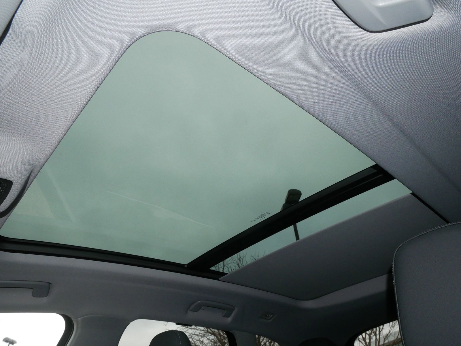 Thumbnail: 2025 Audi Q5 - 22