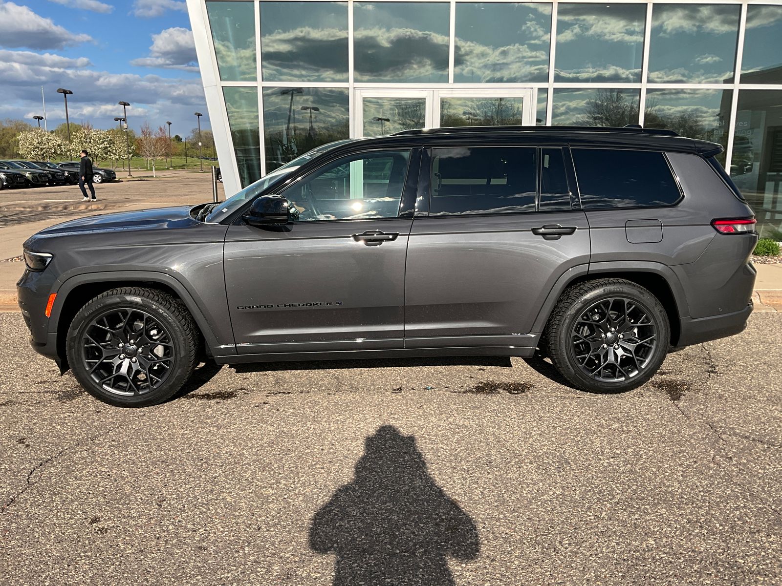 Thumbnail: 2024 Jeep Grand Cherokee L - 5
