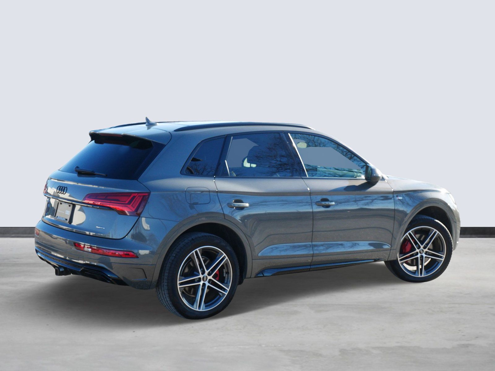 Thumbnail: 2025 Audi Q5 - 4