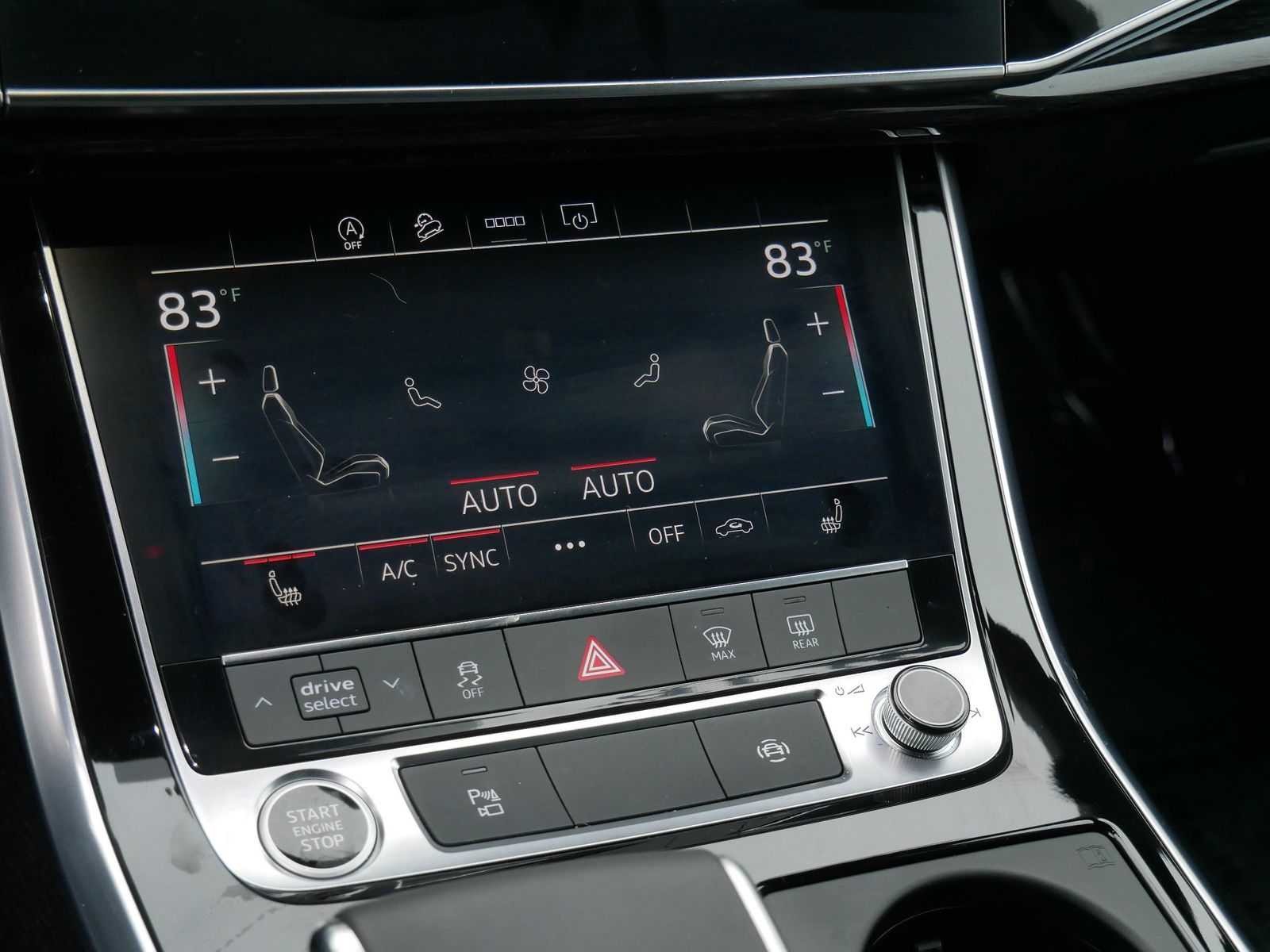 Thumbnail: 2025 Audi Q7 - 18