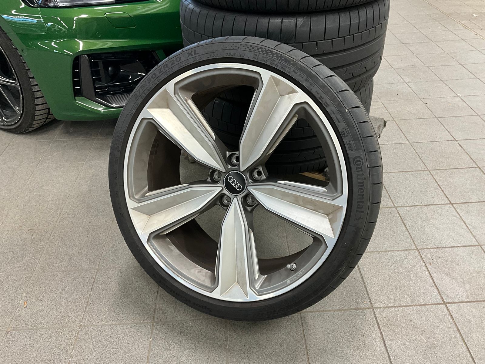 Thumbnail: 2019 Audi RS 5 - 13