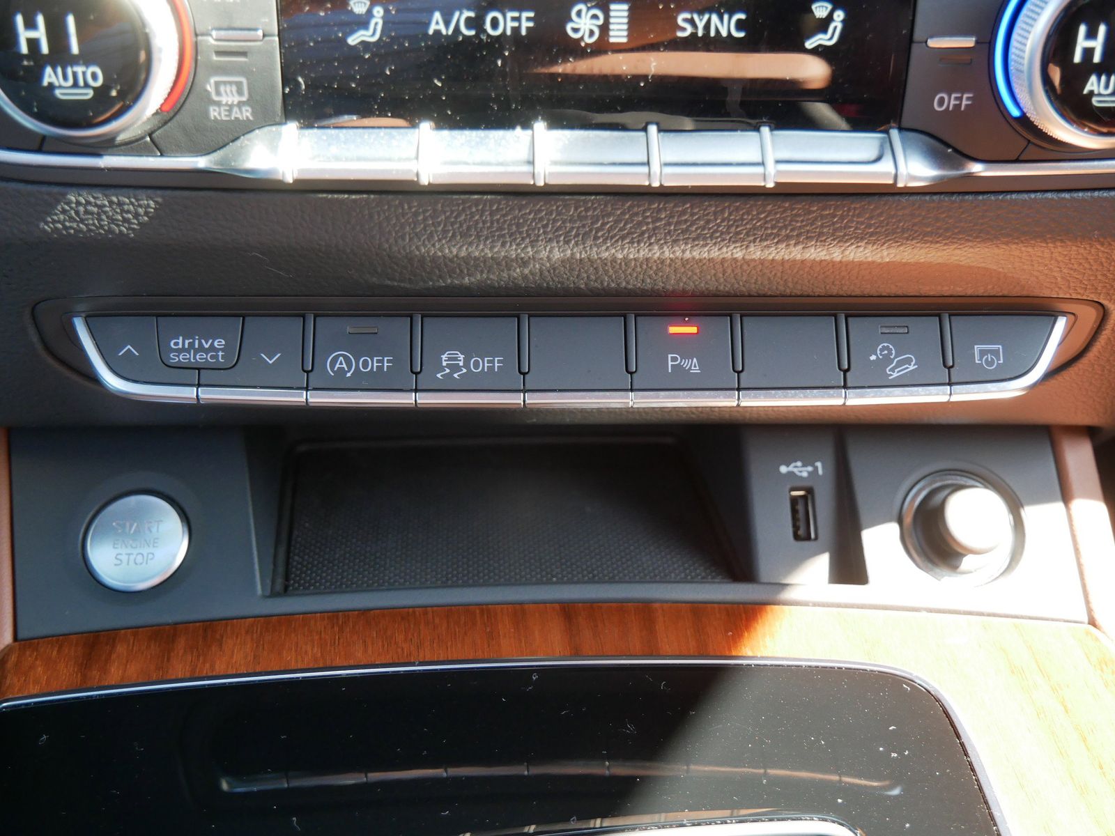 Thumbnail: 2023 Audi Q5 - 23