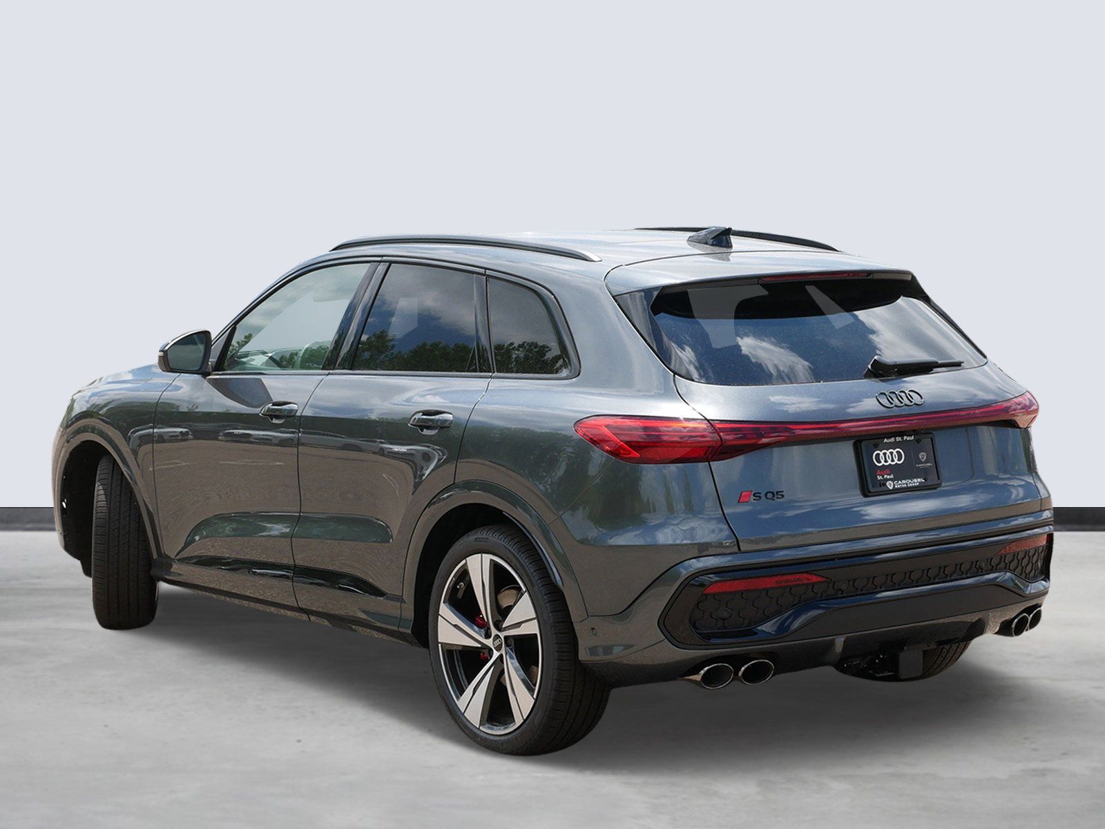 Thumbnail: 2026 Audi SQ5 - 2