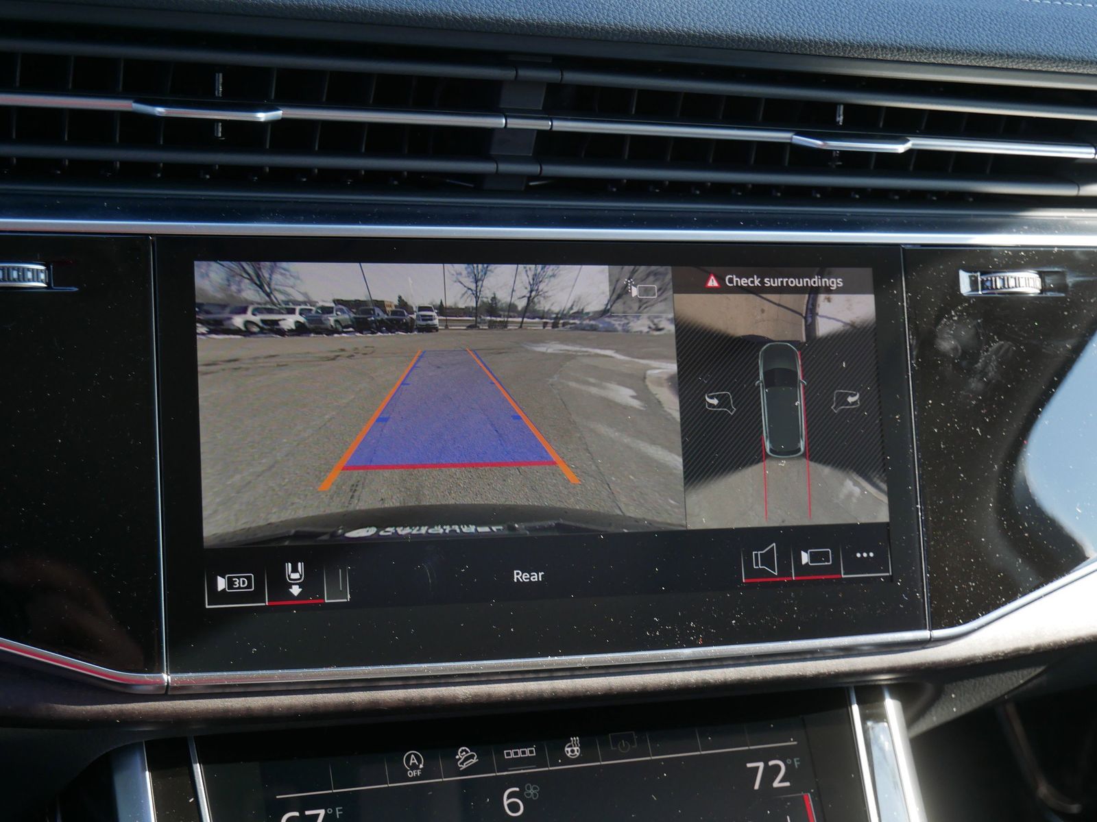 Thumbnail: 2026 Audi Q7 - 19