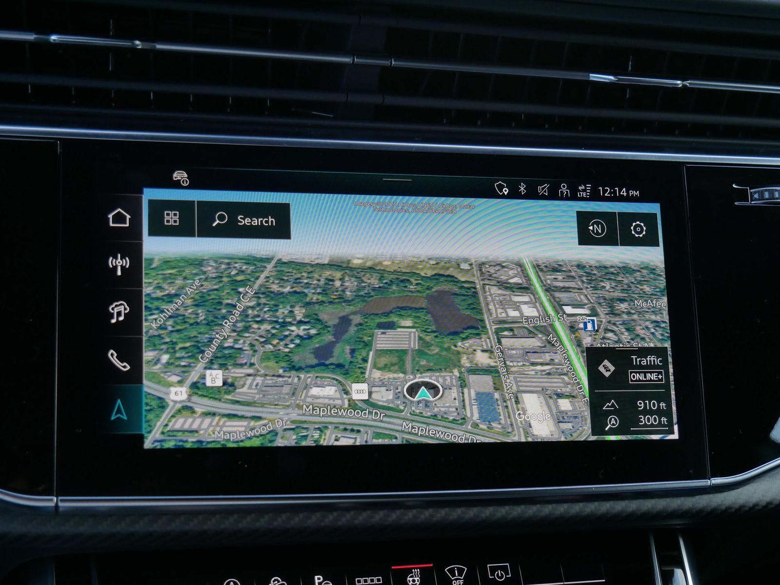 Thumbnail: 2026 Audi RS Q8 - 21