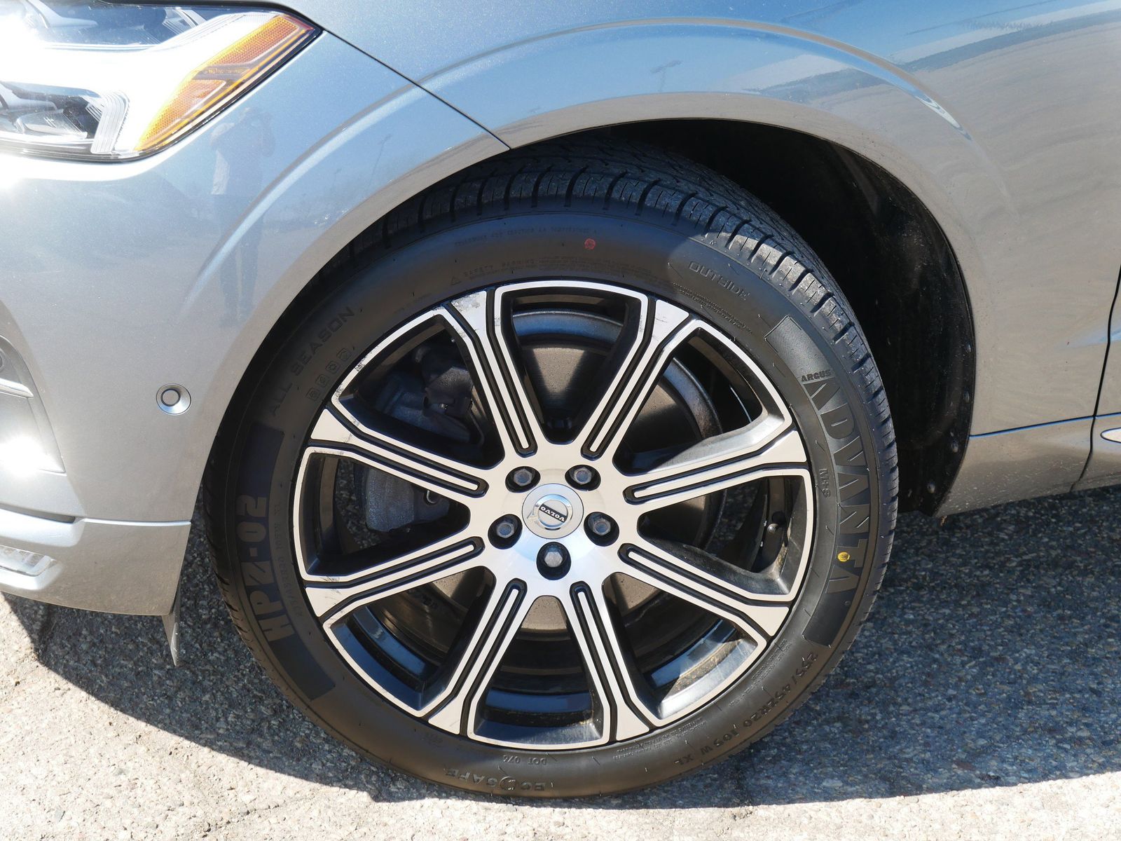 Thumbnail: 2019 Volvo XC60 - 7