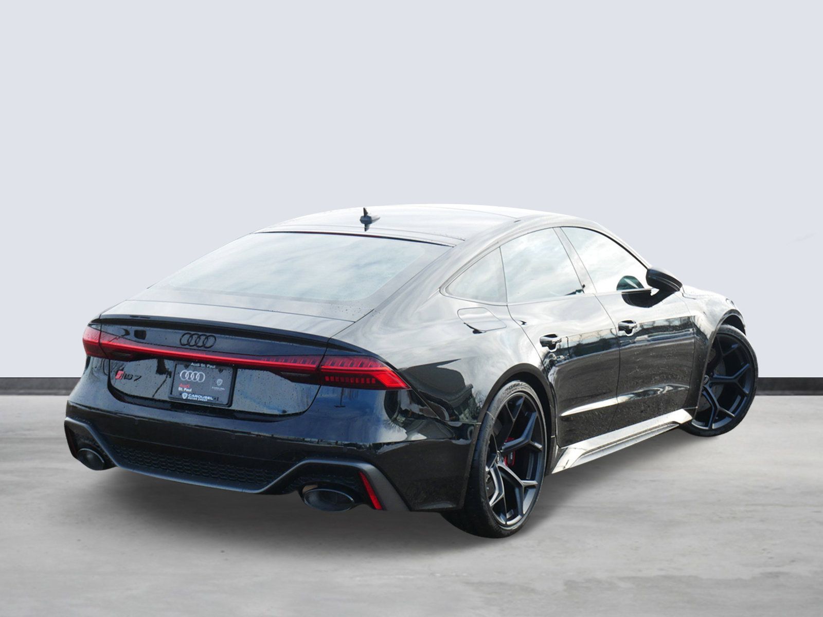 Thumbnail: 2026 Audi RS 7 - 4