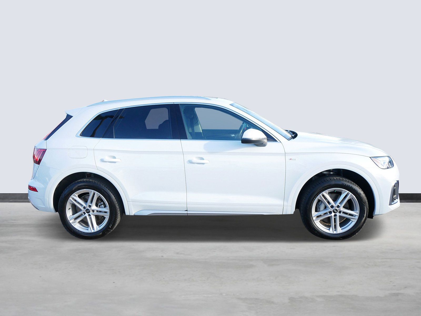 Thumbnail: 2024 Audi Q5 - 5