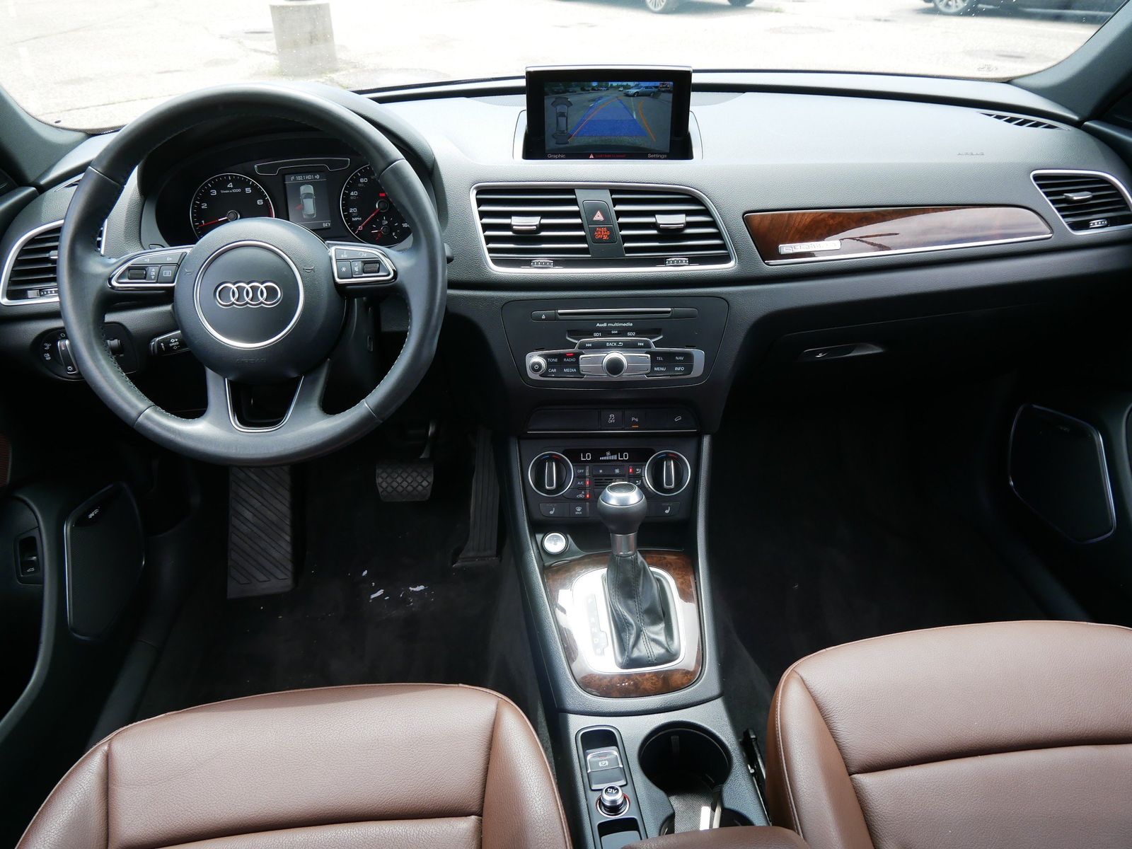 Thumbnail: 2018 Audi Q3 - 10