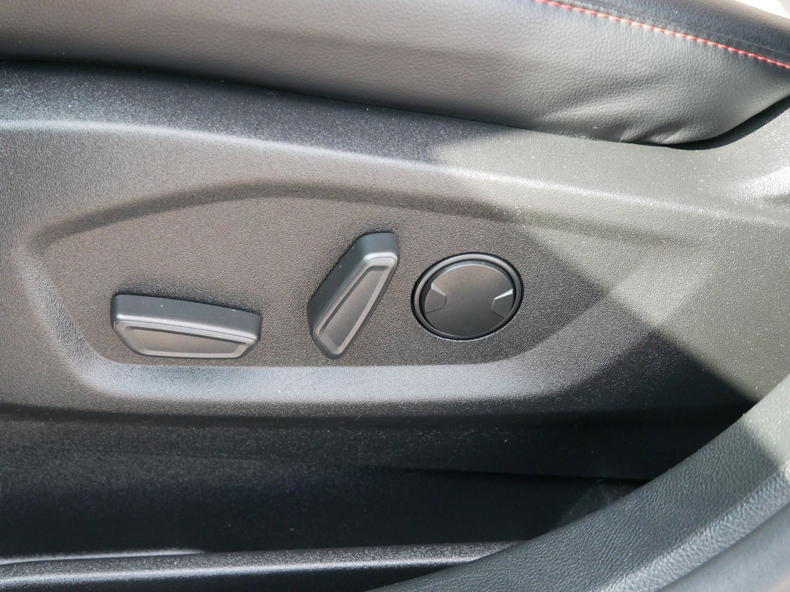 Thumbnail: 2024 Ford Edge - 16